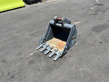 HYUNDAI BUCKET image 3